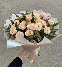 Букет Кремовые розы Латте в Теряево
